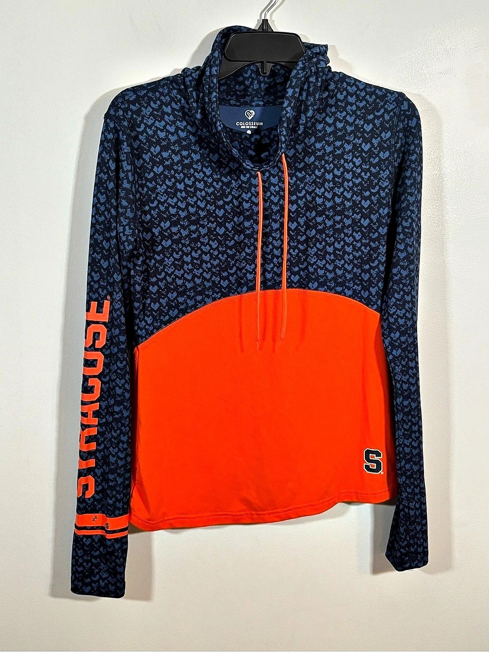 Women’s Colosseum Syracuse Orange Cowl Neck Pullover Size M